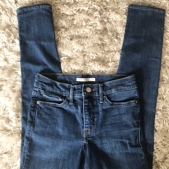 Levi Strauss skinny jean 26 - Picture 2 of 3